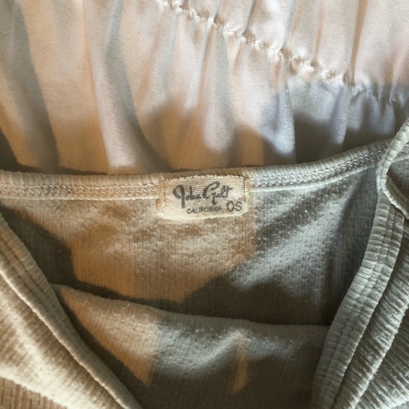 Brandy Melville Cropped Tank - Picture 3 of 3